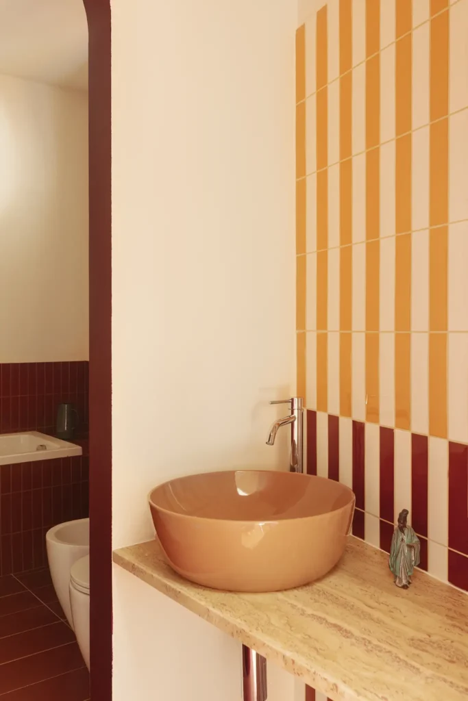 projet Brigida salle de bain rouge