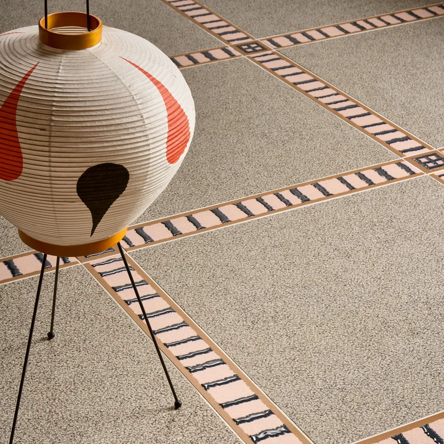 Carrelage Effet Tapis frise à Motif Quatap Thread / Node B en situation